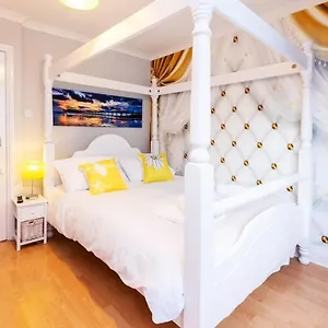 Host & - Royal Crescent Townhouse Brighton